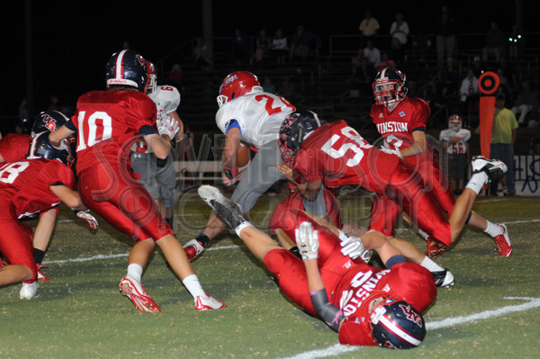 9-29 WA vs. HA JH 030.JPG - SCRIVENER D300